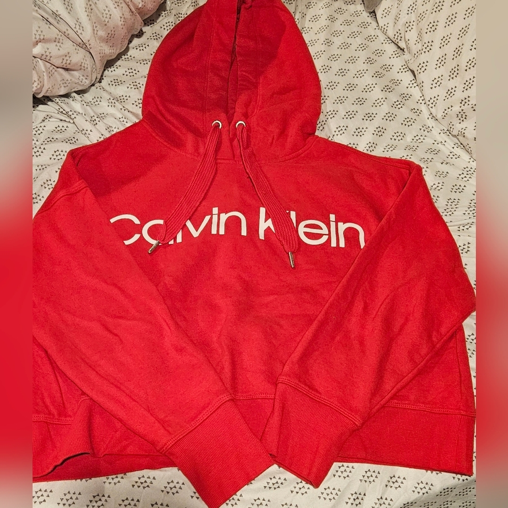 Calvin Klein performance cropped hoodie size medium in red